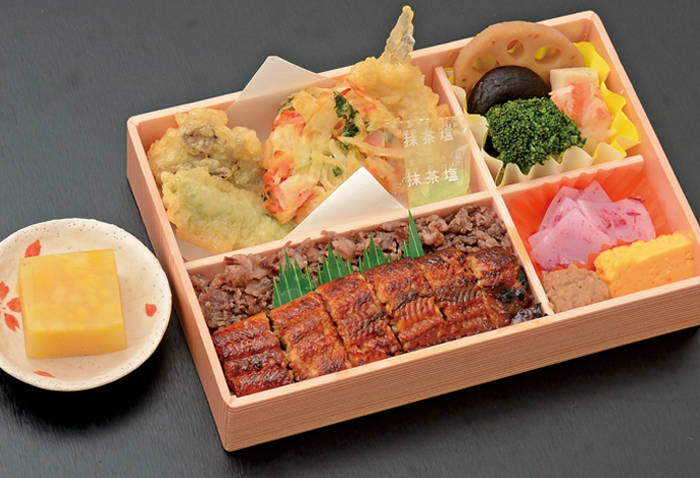 今季のおすすめ商品　夏盛り元気弁当セット　2,600円(税込)